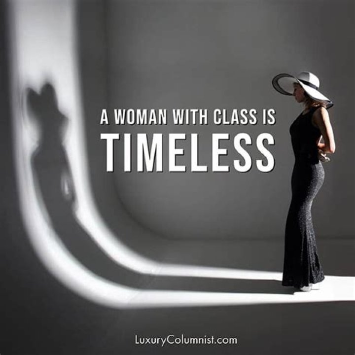 139 Classy Woman Quotes & Sayings That'll Pick You Up