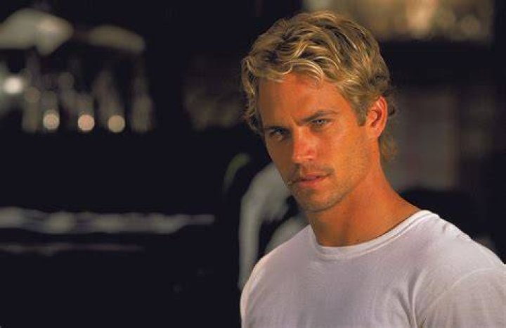 20 Paul Walker Body Measurement Celeb Body Measurement