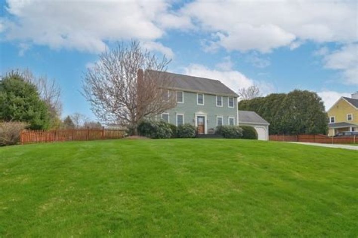 28 Skye Line Dr, Sutton, MA 01590 MLS 72972113 Redfin
