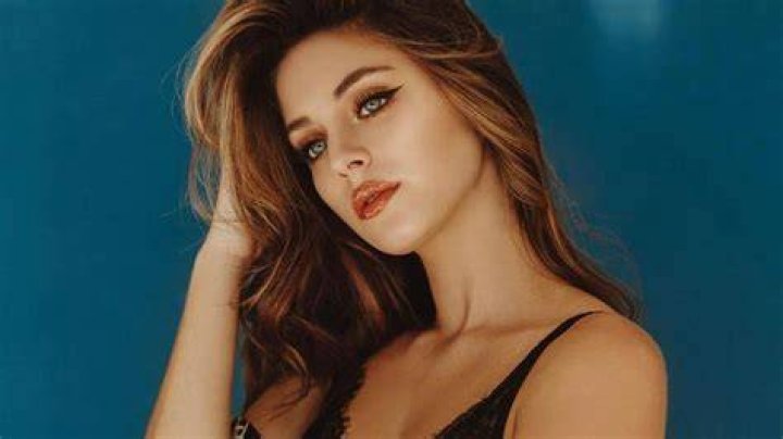 5 Things You Need To Know About Camilla Araujo S