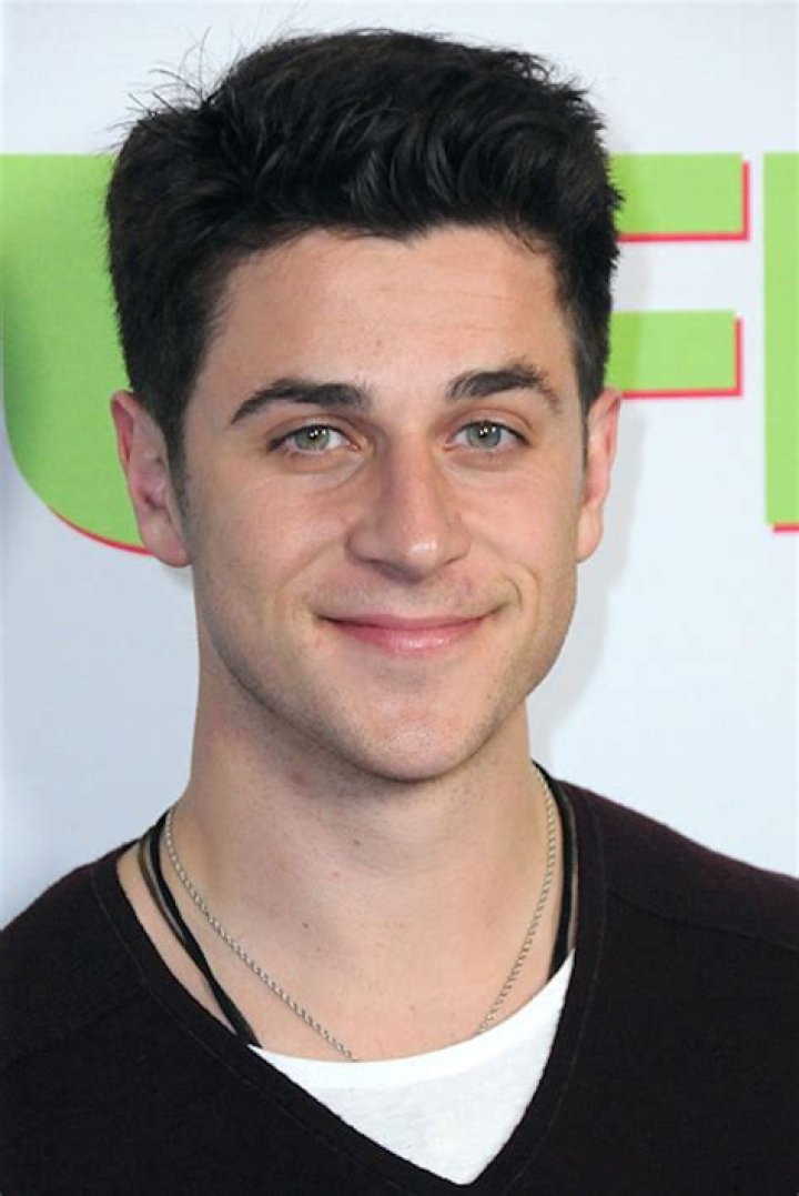 Actors With Black Hair Uphairstyle