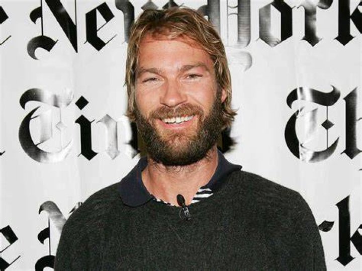 Andrew Wilson Profile Images — The Movie Database (TMDb)
