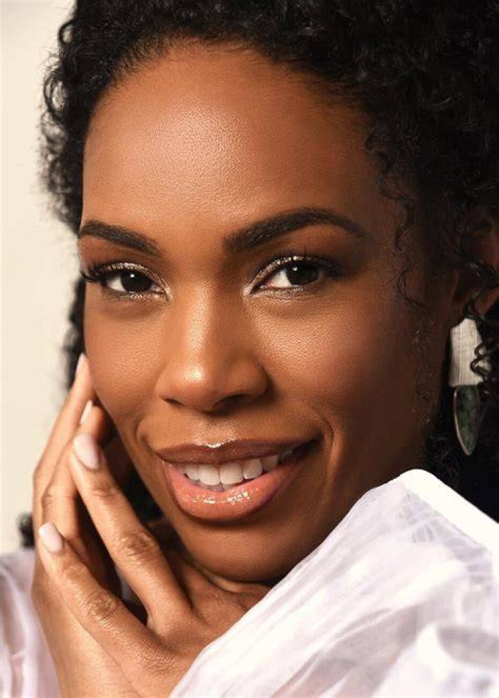 Angela Lewis's Age: Explore Her Life Journey And Accomplishments