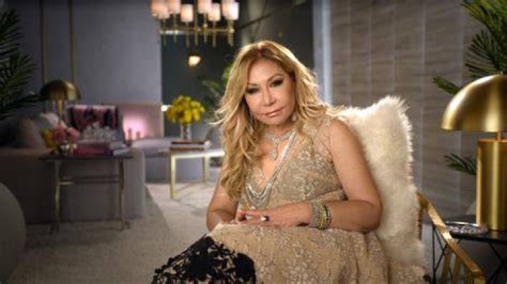 Anna Shay Bling Empire: Exploring The Lavish Lifestyle And Net Worth