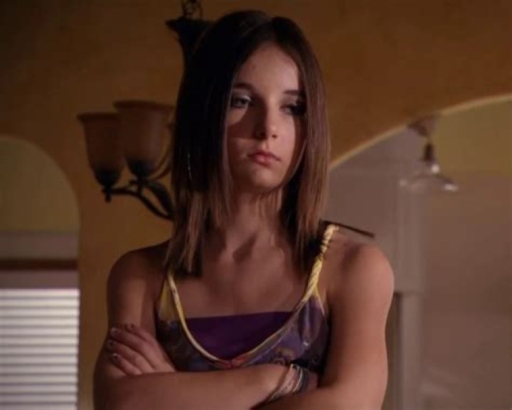 Astor From ‘Dexter’ Is All Grown Up And Is Unrecognizable These Days