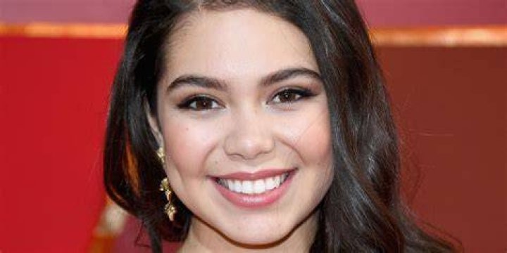 Auli’i Cravalho (aka the voice of Moana) looks like a