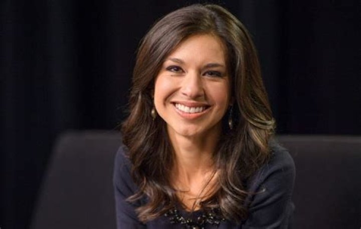 Bold And Captivating Shoulders: Ana Cabrera's Style Statement