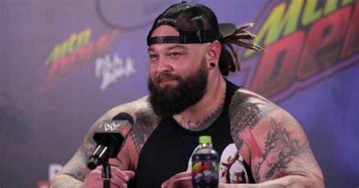 Bray Wyatt addresses his past, and now we’re scared for Cody Rhodes