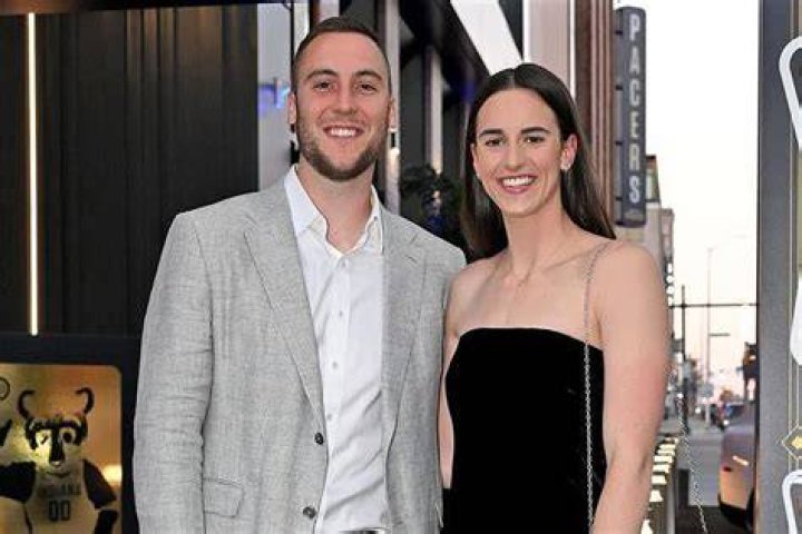 Caitlin Clark's Boyfriend: Unveiling The Love Story Behind The Iowa Star