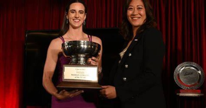 Caitlin Clark Wins Honda Cup; Named Collegiate Woman Athlete of the