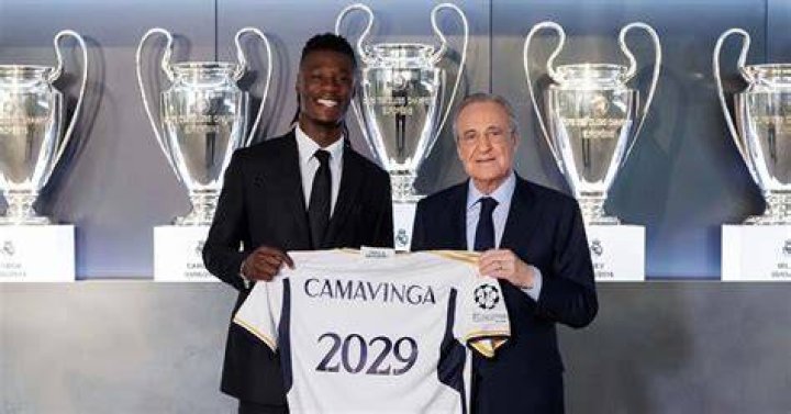 Camavinga signs new deal and joins the billion euro release clause club