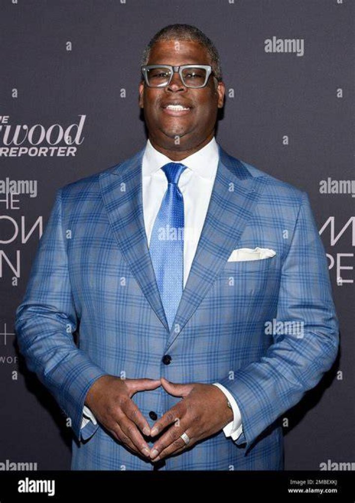 Charles Payne's Height And Weight: Impressive Stats Revealed