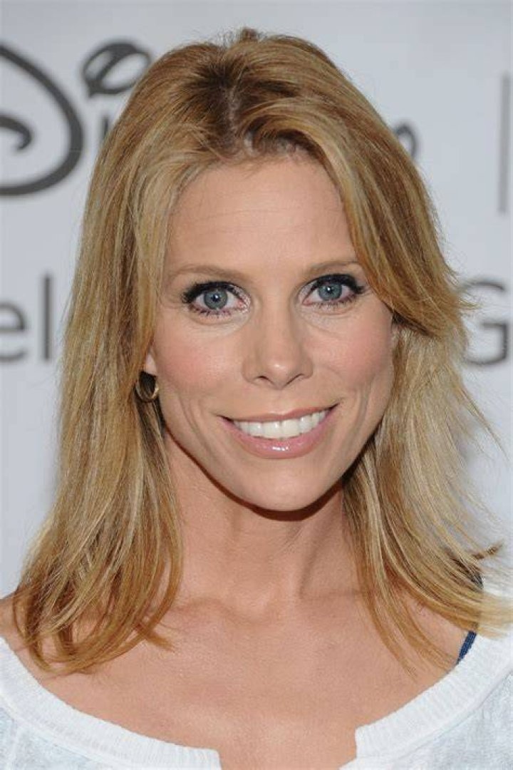 Cheryl Hines Profile Images — The Movie Database (TMDB)