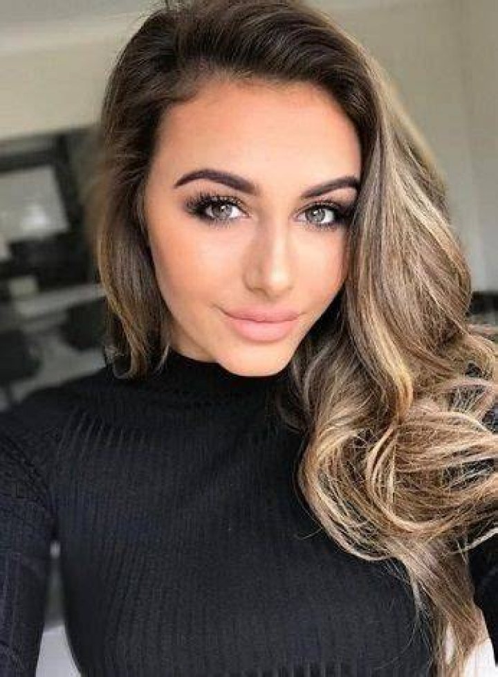 Chloe Veitch Wiki, Height, Age, Boyfriend, Family, Biography & More
