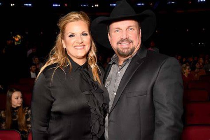 Country Couple Trisha Yearwood and Garth Brooks to Release a Duets