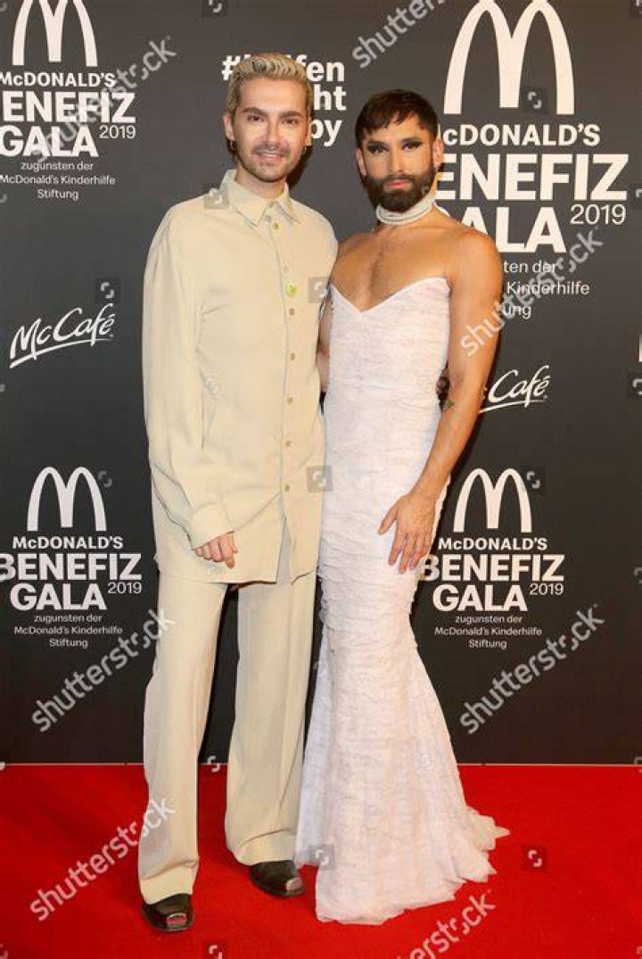 ¿Cuánto mide Bill Kaulitz? Altura real 1,80 Real height