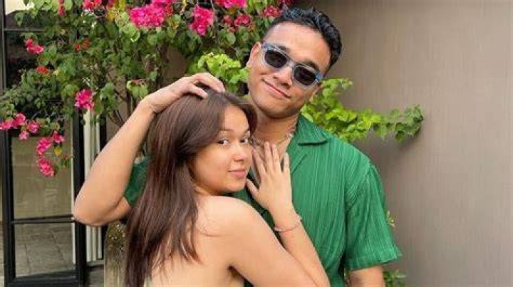 Datangi Rumah Fadly Faisal Usai Video Syur Viral, Rebecca Klopper