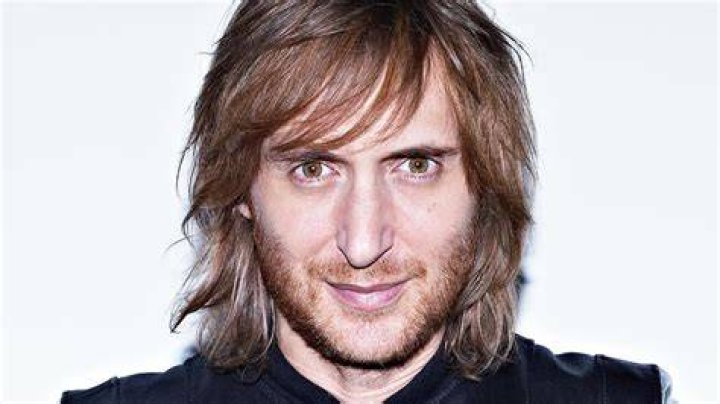 David Guetta lança clipe da música ‘Dangerous’, que ele toca na cidade