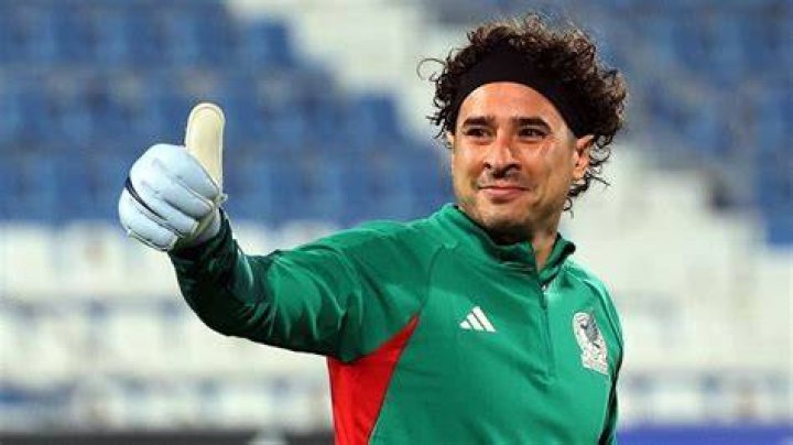 Did Memo Ochoa Retire