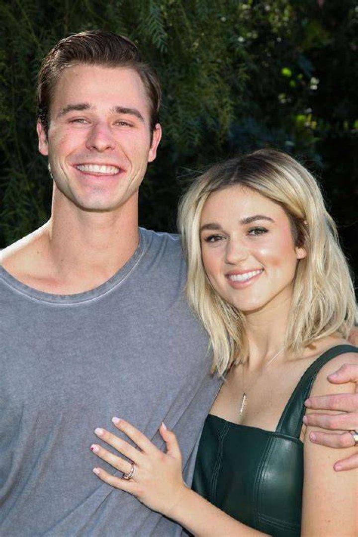Discover Sadie Robertson's Enchanting Instagram World