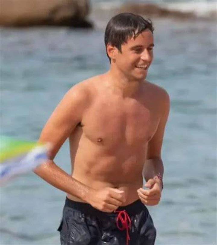 Discover: The Personal Life Of Gabriel Attal And His Girlfriend