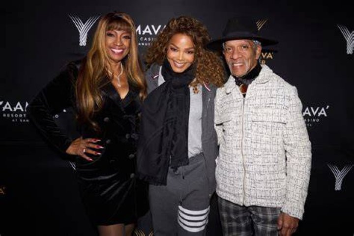 Discover: Who Did Ralph Carter Wed: The Untold Story!