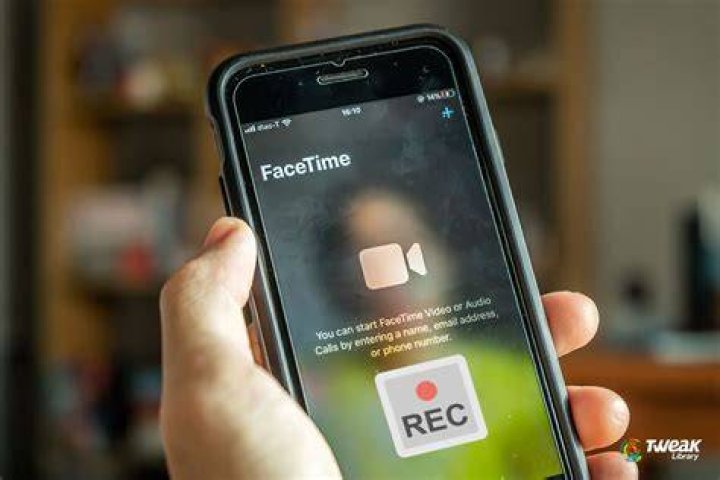 Does Facetime Tell When You Screen Record? Vulgaris Over IP