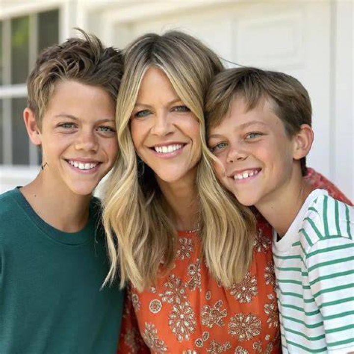 Does Kaitlin Olson Really Have Any Siblings? Find Out Here!