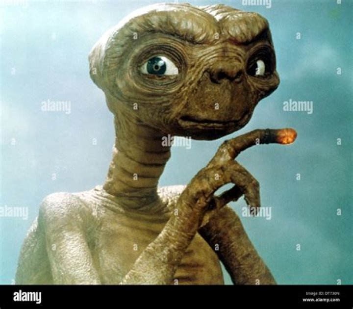E.T. The ExtraTerrestrial ***** (1982, Henry Thomas, Drew Barrymore