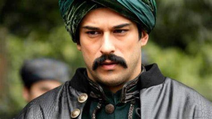 El Sultán así luce hoy el actor que interpretó a Ibrahim Pasha Terra