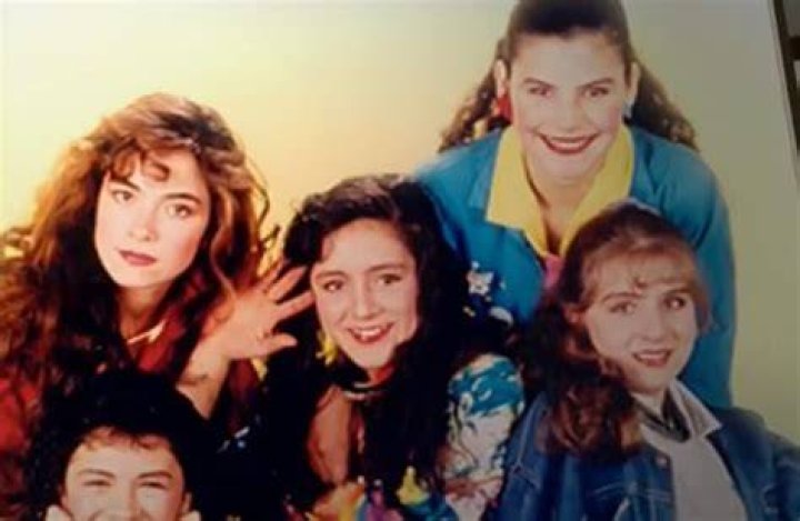Ellas son las hermanas de Aislinn Derbez que pocos conocen