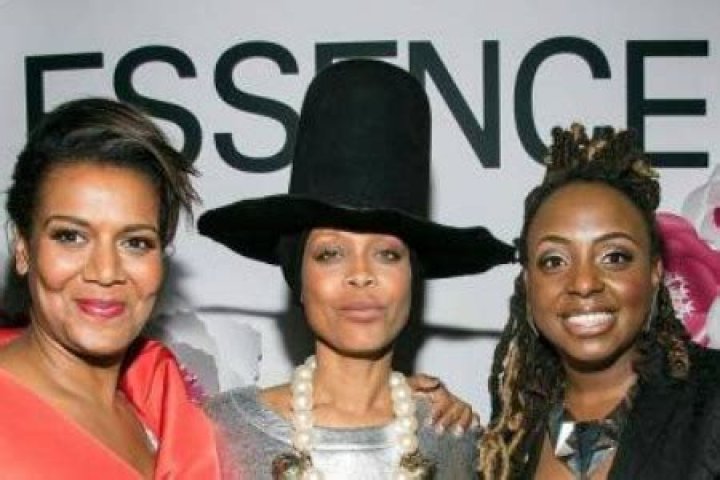Erykah Badu & Ledisi Share Beauty Advice From Their Mothers At 'Essence