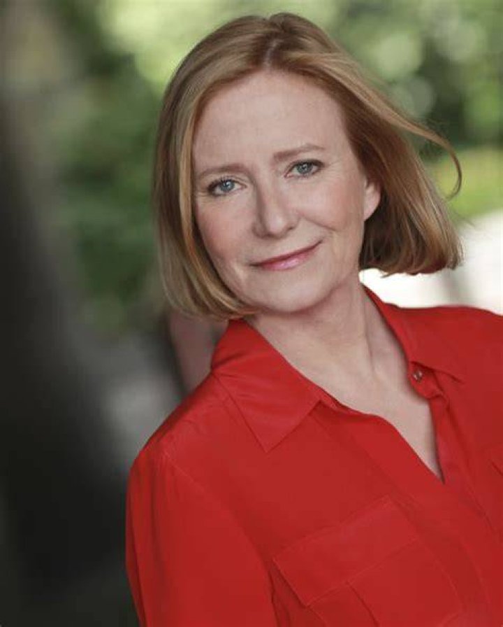 Eve Plumb Biography, Height & Life Story Super Stars Bio