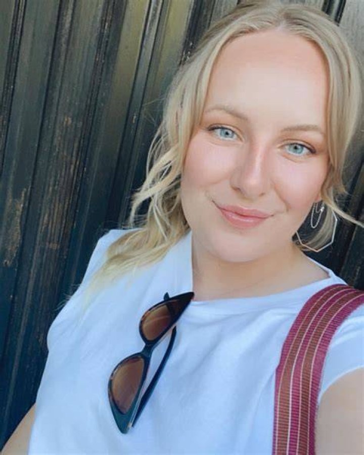 Exatriz mirim, irm&atilde; de Eminem em '8 Mile', surge irreconhec&iacute;vel 20