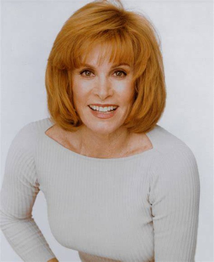 Exploring Stefanie Powers' Relationships: A Journey Through Love And Life