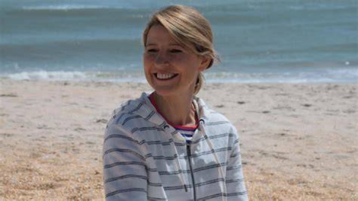 Exploring The Family Life Of Samantha Brown