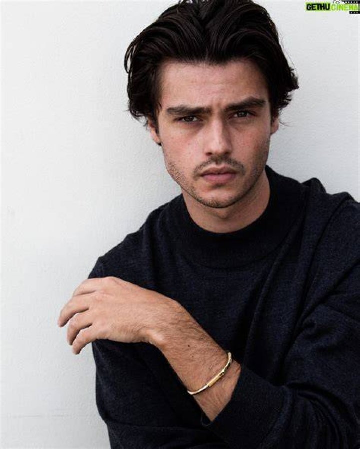 Felix Mallard's Marriage Status: Unveiling The Truth