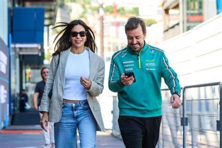Fernando Alonso's Siblings: Who Are They?