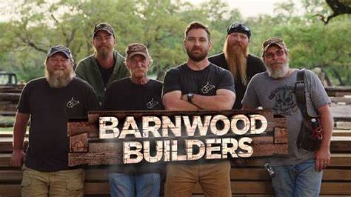 Find Out: Johnny Jett's Age On Barnwood Builders