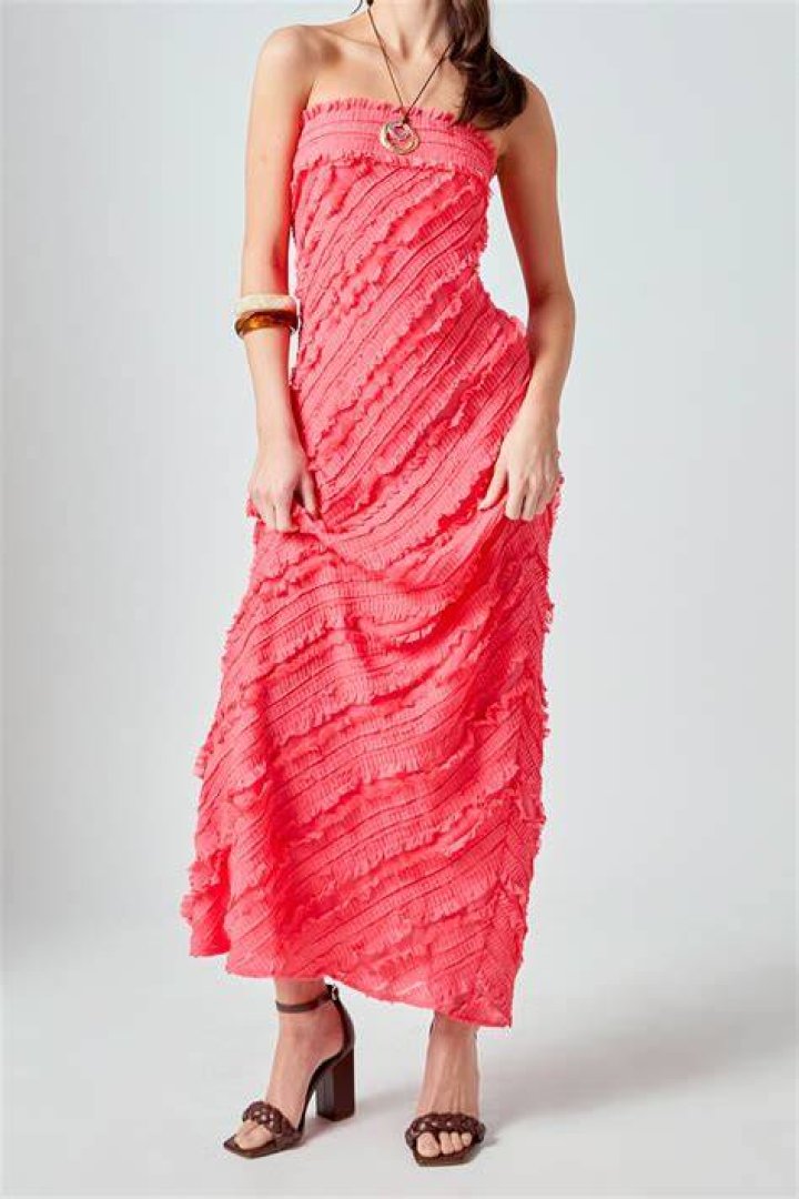 Forever Effortless: Endless Rose's Timeless Strapless Ruffled Maxi Dress