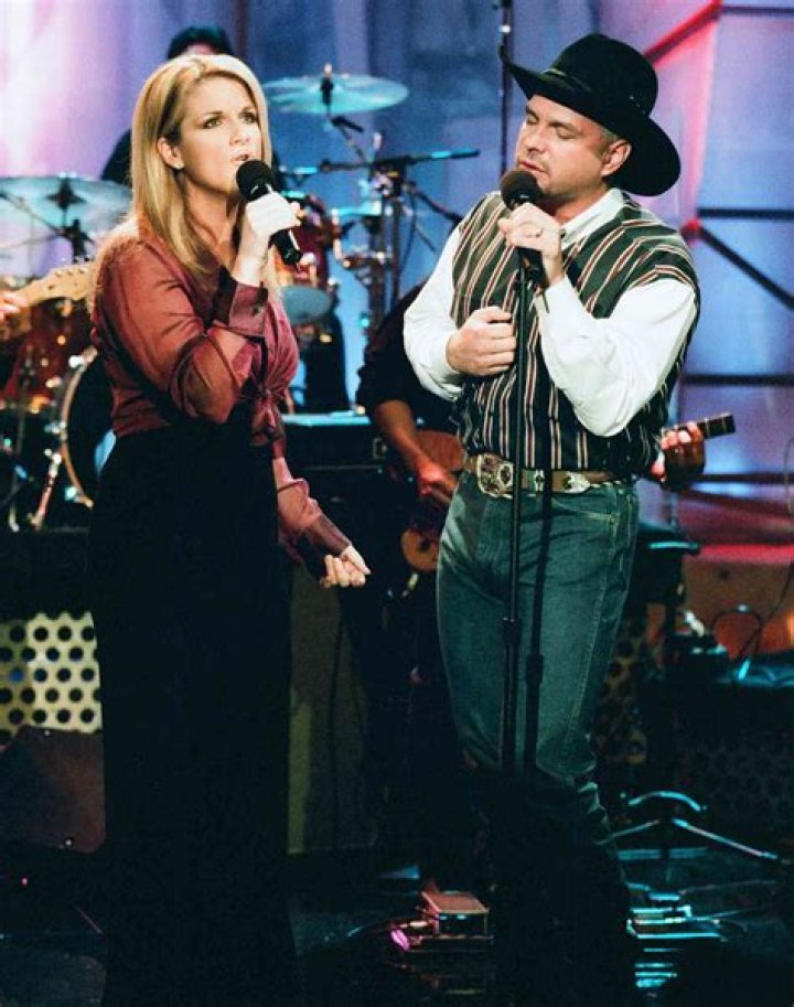 Garth Brooks And Trisha Yearwood To Lead Habitat For Humanity’s Annual