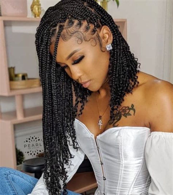 Hairstyles For Curly Knotless Braids