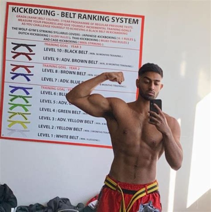 Hamza Ahmed r/nattyorjuice