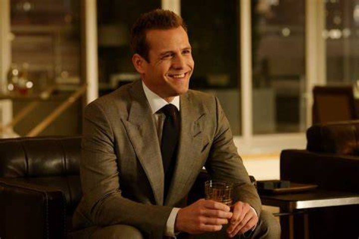 Harvey's Age: A Comprehensive Rundown On His Journey In Suits