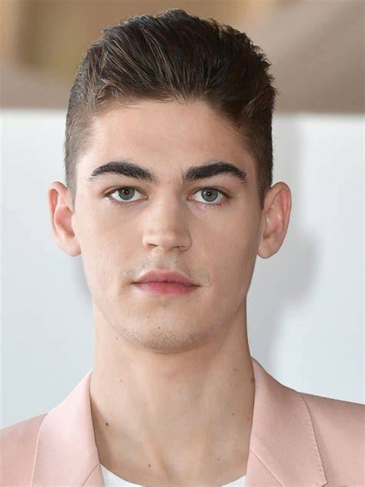 Hero Fiennes Tiffin Now Has a Goatee Teen Vogue