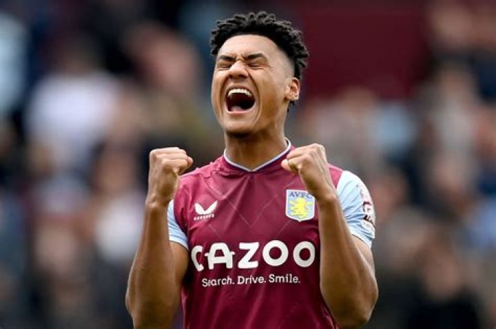 How does Ollie Watkins’ recent scoring run compare to his England