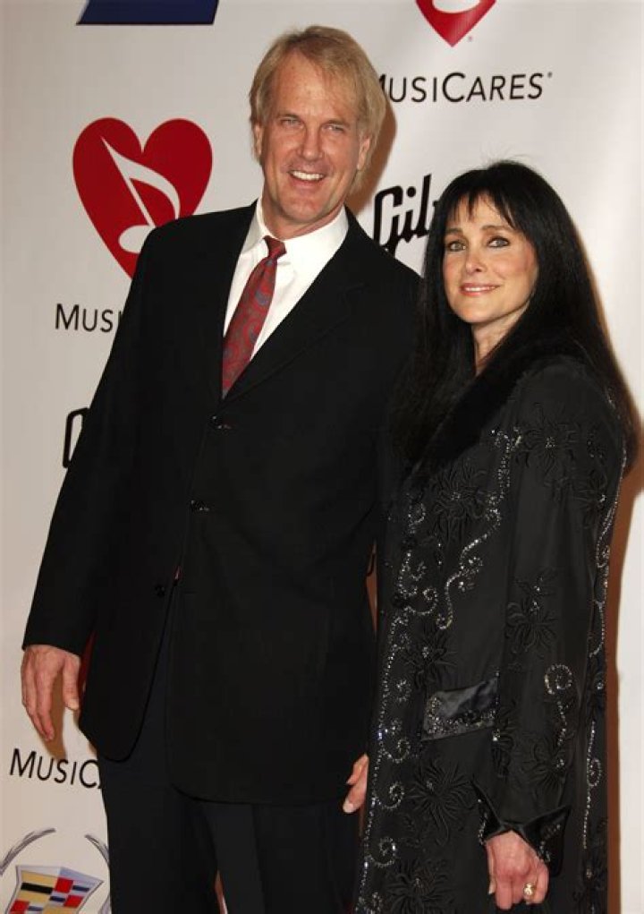 How John Tesh and Wife Connie Enjoy Date Nights in Quarantine