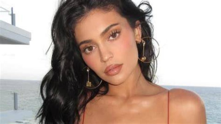 How Old Is Kylie Jenner? Uncover The Truth Behind The Star's Age