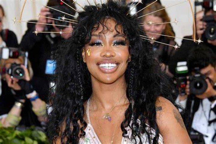 How Old Is SZA? Find Out The Singer's Age Here