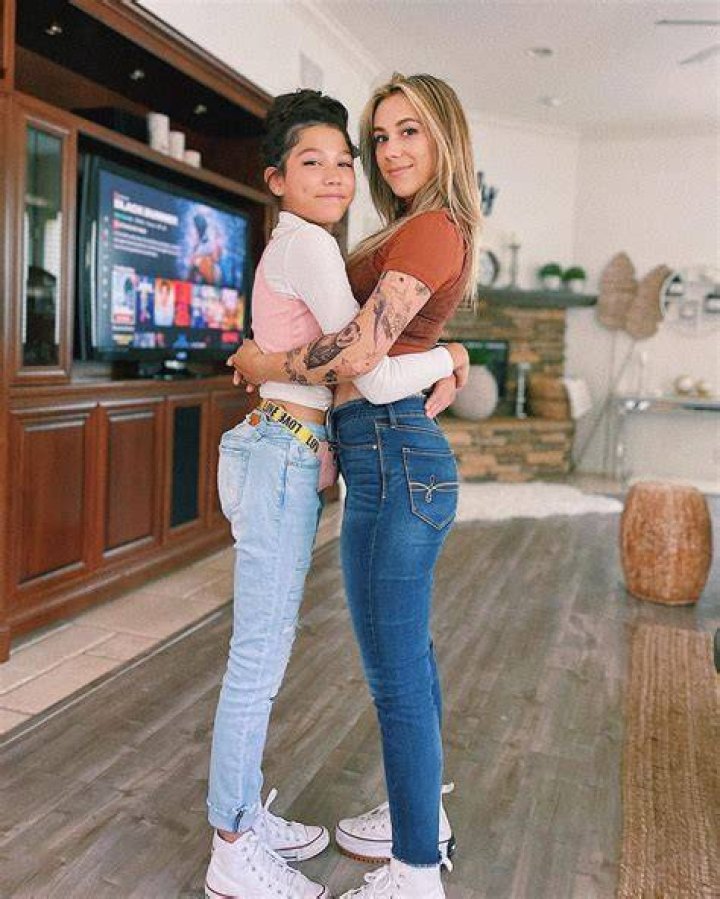 How Old Is Txunamy's Mom